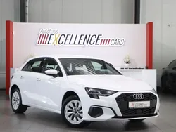 Weiß Gebraucht 2022 Audi A3 Sportback e-tron Ambiente Limousine | 23.893 € (Superpreis)