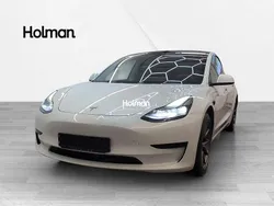 Weiß Gebraucht 2021 Tesla Model 3 Standard Range Plus Limousine | 24.513 € (Fairer Preis)