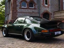 Moosgrün Gebraucht 1980 Porsche 911 Turbo Coupé | 137.911 €