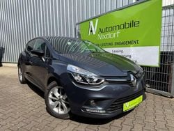 Grau Gebraucht 2018 Renault Clio IV LIMITED Limousine | 10.680 € (Etwas zu teuer)