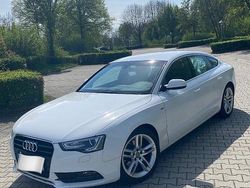 Weiß Gebraucht 2013 Audi A5 Sportback S-Line Kleinwagen | 13.550 € (Etwas zu teuer)