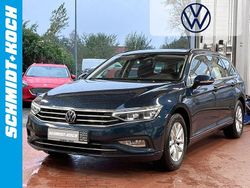 Blau Gebraucht 2023 VW Passat Business Kombi | 25.980 € (Guter Preis)
