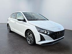 Weiß Neu 2025 Hyundai i20 Limousine | 19.615 € (Guter Preis)
