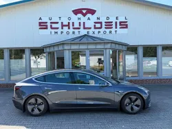 Grau Gebraucht 2020 Tesla Model 3 Long Range AWD Limousine | 22.800 € (Guter Preis)