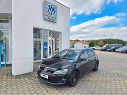 Schwarz Gebraucht 2016 VW Golf VII LOUNGE Limousine | 6.990 € (Teuer)