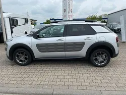 Grau Gebraucht 2017 Citroën C4 Cactus Shine Kleinwagen | 9.700 € (Fairer Preis)