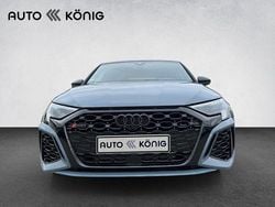 Grau Gebraucht 2024 Audi RS3 Comfort Limousine | 53.990 € (Superpreis)
