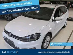 Pure white Gebraucht 2020 VW Golf VII Comfortline Kombi | 15.190 € (Superpreis)