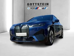 Phytonicblau Gebraucht 2022 BMW iX Sport Line SUV | 54.950 € (Superpreis)
