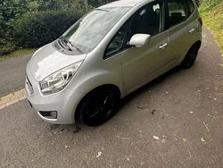 Grau Gebraucht 2011 Kia Venga Edition 7 Kleinwagen | 4.100 € (Fairer Preis)