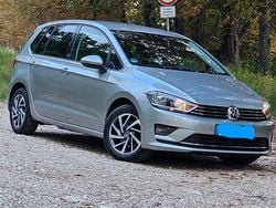 Grau Gebraucht 2017 VW Golf Sportsvan Van / Kleinbus | 10.000 € (Superpreis)