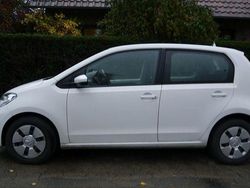 Weiß Gebraucht 2019 VW up! Kleinwagen | 7.250 € (Guter Preis)