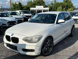 Weiß Gebraucht 2011 BMW 116 Sport Line Kleinwagen | 4.500 €