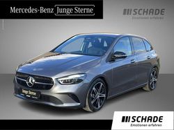 Grau Gebraucht 2024 Mercedes B200 Progressive Van / Kleinbus | 34.350 € (Fairer Preis)