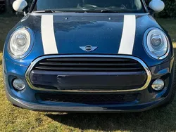 Blau Gebraucht 2017 Mini Cooper D Kleinwagen | 14.999 €