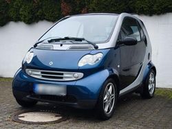 Blau Gebraucht 2002 Smart ForTwo Coupé Coupé | 2.200 € (Etwas zu teuer)