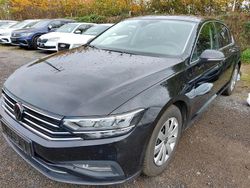 Schwarz Gebraucht 2021 VW Passat Business Limousine | 17.990 € (Etwas zu teuer)