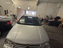 Gebraucht 2001 VW Golf IV Comfortline Limousine | 900 €