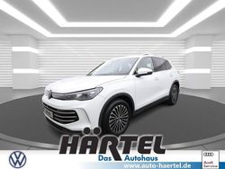 Pure white, solid Gebraucht 2024 VW Tiguan Elegance SUV | 36.000 € (Fairer Preis)