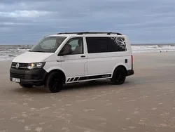 Weiß Gebraucht 2017 VW T6 Van | 29.500 €