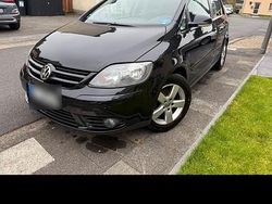 Schwarz Gebraucht 2007 VW Golf V Limousine | 3.950 € (Etwas zu teuer)