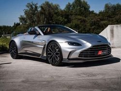 Silber Gebraucht 2024 Aston Martin V12 Vantage Cabrio | 329.900 € (Superpreis)