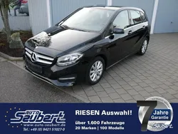 Schwarz metallic Gebraucht 2016 Mercedes B180 Business Van / Kleinbus | 14.490 € (Fairer Preis)
