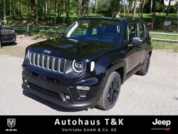 Schwarz Neu 2025 Jeep Renegade Summit SUV | 34.990 € (Etwas zu teuer)