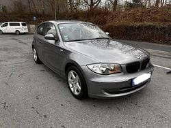 Silber Gebraucht 2009 BMW 120 Coupé Coupé | 3.000 € (Guter Preis)