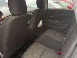 Weiß Gebraucht 2015 Mitsubishi ASX Classic Collection SUV | 6.990 € (Superpreis)