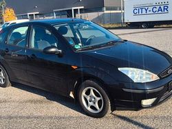 Schwarz Gebraucht 2004 Ford Focus Trend Limousine | 399 € (Superpreis)