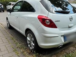 Weiß Gebraucht 2014 Opel Corsa Energy Kleinwagen | 3.999 € (Fairer Preis)