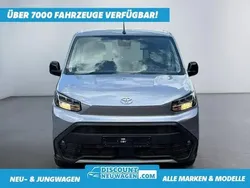 Silber atomic metallic Neu 2025 Toyota Proace Verso Business Edition Kombi | 29.800 € (Fairer Preis)