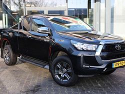 Schwarz Gebraucht 2022 Toyota HiLux Abholung | 48.394 €