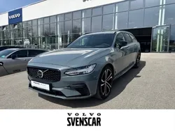 Grau Gebraucht 2022 Volvo V90 Ultimate Kombi | 48.990 €