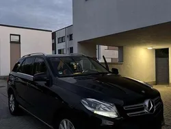 Schwarz Gebraucht 2017 Mercedes GLE250 SUV | 28.900 € (Fairer Preis)