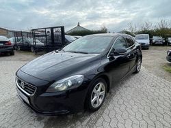 Schwarz Gebraucht 2015 Volvo V40 Kombi | 6.700 € (Superpreis)