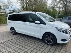 Weiß Gebraucht 2018 Mercedes V220 Edition Van / Kleinbus | 35.500 € (Etwas zu teuer)