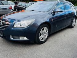 Blau Gebraucht 2009 Opel Insignia Edition Kombi | 4.000 € (Fairer Preis)