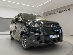 Grau Gebraucht 2023 Opel Zafira Life Elegance Van | 39.450 € (Guter Preis)