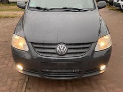 Grau Gebraucht 2010 VW Fox Style Kleinwagen | 1.650 € (Fairer Preis)