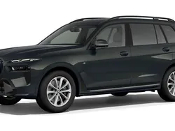 Grau Gebraucht 2024 BMW X7 Comfort Edition SUV | 103.192 € (Guter Preis)