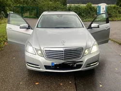 Silber Gebraucht 2011 Mercedes E300 Limousine | 6.999 € (Etwas zu teuer)