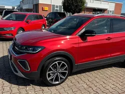 Rot Gebraucht 2024 VW T-Cross Style SUV | 26.367 € (Etwas zu teuer)