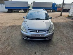Grau Gebraucht 2005 Peugeot 307 Kombi | 300 € (Superpreis)