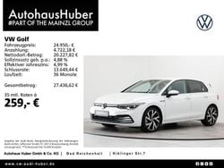 Weiß Gebraucht 2022 VW Golf Style Limousine | 24.950 € (Guter Preis)