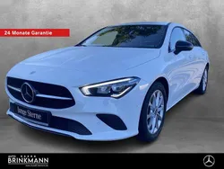 Unilack polarweiß Gebraucht 2022 Mercedes CLA200 Shooting Brake Kombi | 29.440 € (Etwas zu teuer)