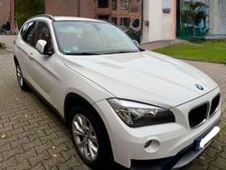 Weiß Gebraucht 2013 BMW X1 SUV | 14.999 € (Teuer)