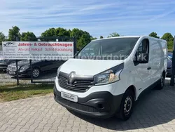 Weiß Gebraucht 2016 Renault Trafic Van | 7.999 € (Etwas zu teuer)