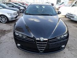 Schwarz Gebraucht 2010 Alfa Romeo 159 Kombi | 1.450 € (Superpreis)